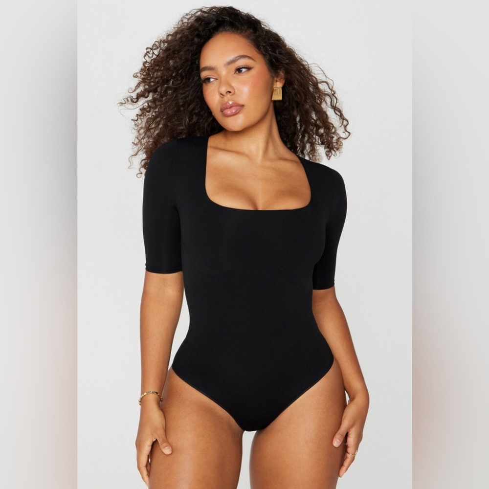 Elegant Nearly Naked Shapewear 3/4 Sleeve Bodysuit